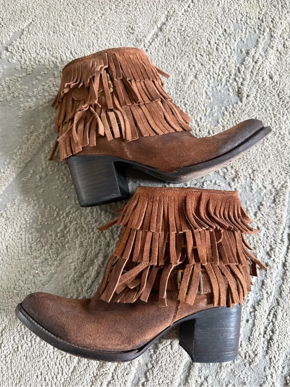 Freebird Suede leather suede brown Fringe Ankle Boots block heel 8